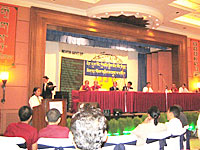 nep-tibschool-debate-200.jpg