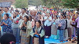 དོན་ལྡན་གླིང་དུ་མཆོད་འབུལ།