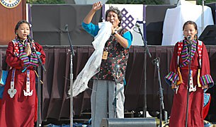 གཞས་པ་ལ་དྭགས་ཕུན་ཚོགས། གཞས་པ་ལ་དྭགས་ཕུན་ཚོགས།