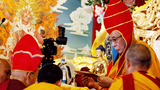 ༸གོང་ས་མཆོག་ལ་བརྟན་བཞུགས་བསྟར་འབུལ།