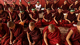 བཙུན་མ་དགེ་འདུན་པ་འཛིན་བཟུང༌།