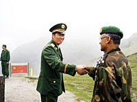 nathula-border-open-200b.jpg nathula-border-open-200b.jpg