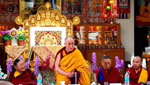 བཙན་བྱོལ་བོད་མིའི་ཆོས་རྒྱུད་ཁག་གི་ཚོགས་ཆེན། བཙན་བྱོལ་བོད་མིའི་ཆོས་རྒྱུད་ཁག་གི་ཚོགས་ཆེན།