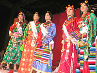 miss-tibet-2006-200c.jpg miss-tibet-2006-200c.jpg