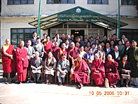 hhdl-chithue-200.jpg hhdl-chithue-200.jpg