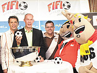 fifi-cup-200.jpg fifi-cup-200.jpg
