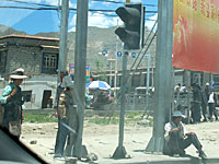 unemployed-tibetans-200.jpg unemployed-tibetans-200.jpg