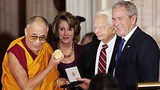 གསེར་གྱི་གཟེངས་རྟགས་ཀྱི་མཛད་སྒོ་ཕྱིར་འཐེན།