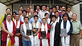 བོད་མི་བྲོས་བྱོལ་བར་འཚམས་འདྲི།