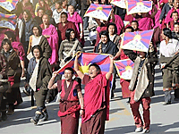 amdo-protests-flags-200.gif amdo-protests-flags-200.gif