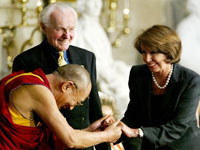 hhdl-pelosi-lantos-200.jpg hhdl-pelosi-lantos-200.jpg