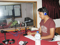 voice-of-youth-200.gif voice-of-youth-200.gif