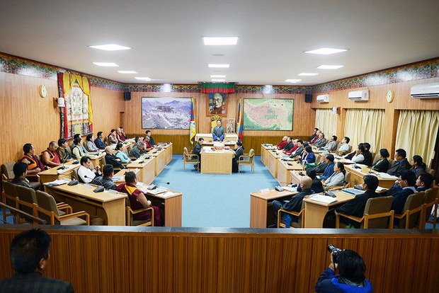 སྐབས་བཅུ་དྲུག་པའི་བོད་མི་མང་སྤྱི་འཐུས་ལྷན་ཚོགས་ཀྱི་གྲོས་ཚོགས་ཚོགས་དུས་བརྒྱད་པའི་ཚོགས་རྭ། ༢༠༡༩།༩།༣༠ སྐབས་བཅུ་དྲུག་པའི་བོད་མི་མང་སྤྱི་འཐུས་ལྷན་ཚོགས་ཀྱི་གྲོས་ཚོགས་ཚོགས་དུས་བརྒྱད་པའི་ཚོགས་རྭ། ༢༠༡༩།༩།༣༠