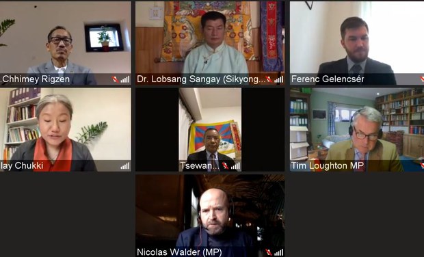རྒྱ་ནག་གཞུང་གིས་བོད་ལ་གཉའ་གནོན་བྱས་ནས་ལོ་ངོ་བདུན་ཅུ་ཞེས་པའི་བརྗོད་གཞིའི་ཐོག་བགྲོ་གླེང་། རྒྱ་ནག་གཞུང་གིས་བོད་ལ་གཉའ་གནོན་བྱས་ནས་ལོ་ངོ་བདུན་ཅུ་ཞེས་པའི་བརྗོད་གཞིའི་ཐོག་བགྲོ་གླེང་།