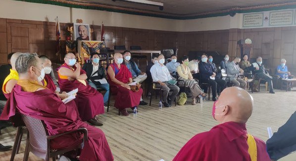 བདམས་ཐོན་སྤྱི་འཐུས་རྣམ་པས་དམ་འབུལ་དང་ཚོགས་གཙོ་གཞོན་འདེམས་གཏན་འཁེལ་འདུག བདམས་ཐོན་སྤྱི་འཐུས་རྣམ་པས་དམ་འབུལ་དང་ཚོགས་གཙོ་གཞོན་འདེམས་གཏན་འཁེལ་འདུག