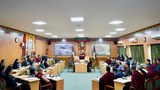 སྐབས་བཅུ་བདུན་པའི་གྲོས་ཚོགས་ཚོགས་དུས་དྲུག་པའི་མཇུག་སྐྱོང་གི་ལས་རིམ་དབུ་འཛུགས་གནང་སོང་།