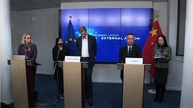 འགྲོ་བ་མིའི་ཐོབ་ཐང་ཐད་ཀྱི་བགྲོ་གླེང་ཐེངས་༣༣པ་དང་འབྲེལ་བའི་གསར་འགོད་ལྷན་ཚོགས་སྐབས། ༢༠༡༤།༡༢།༨