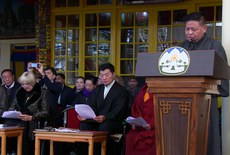 བཞུགས་སྒར་དུ་གསུམ་བཅུའི་དུས་དྲན་ཐེངས་༥༦པ་སྲུང་བརྩི་སྐབས། ༢༠༡༥།༣།༡༠
