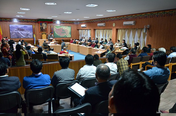 གྲོས་ཚོགས་ཚོགས་དུས་བརྒྱད་པ་མཇུག་སྒྲིལ། གྲོས་ཚོགས་ཚོགས་དུས་བརྒྱད་པ་མཇུག་སྒྲིལ།