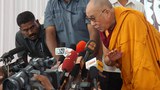 ༧གོང་ས་མཆོག་གིས་རྒྱ་གར་རྟ་མོལ་ན་ཐོ་ཁུལ་དུ་གསར་འགོད་པའི་དྲི་བར་བཀའ་ལན་གནང་བཞིན་པ།