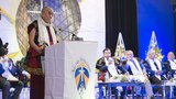 ༧གོང་ས་མཆོག་གིས་Martin Lutherཡེ་ཤུའི་གཙུག་ལག་སློབ་གྲྭར་གསུངས་བཤད་གནང་བཞིན་པ།