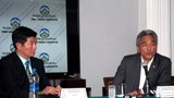 བོད་མིའི་སྒྲིག་འཛུགས་ཀྱི་སྲིད་སྐྱོང་དང་དམིགས་བསལ་སྐུ་ཚབ་སྐལ་བཟང་རྒྱལ་མཚན་ལགས་རྣམ་གཉིས་བགྲོ་གླེང་སྐབས། ༢༠༡༤།༤།༡༨