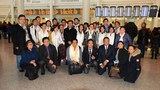 བོད་མི་སྐྱབས་བཅོལ་གནས་སྤོར་བ་རིམ་པ་དང་པོ་ཁཱ་ན་ཊར་འབྱོར་སྐབས།