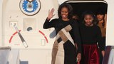 ཨ་རིའི་སྲིད་འཛིན་ཨོ་བྷ་མའི་ལྕམ་Michelle Obamaརྒྱ་ནག་ལ་འབྱོར་སྐབས། ༢༡༠༤།༣།༢༠