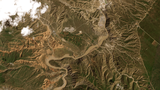 རྨ་ཆུའི་རྒྱུད་ཀྱི་དཀར་མོ་གཡང་འཁྱིལ་ཆུ་ཪགས་ཀྱི་རྐྱེན་གཤམ་འོག་དགོན་སྡེ་ཁག་ཅིག་ཆུས་བསྣུབས་འདུག