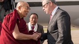 སུད་སིའི་གྲོང་ཁྱེར་Bern་གྱི་སྤྱི་ཁྱབ་པ་(Alexander Tschappat)་ནས་༧གོང་ས་མཆོག་ཕེབས་བསུ་གནང་བ། ༢༠༡༦།༡༠།༡༢
