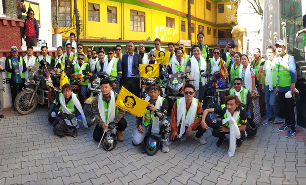 སྦག་སྦག་སྐོར་བསྐྱོད་ཀྱི་ལམ་ནས་༸པཎ་ཆེན་རིན་པོ་ཆེའི་སྐོར་དྲིལ་བསྒྲགས། སྦག་སྦག་སྐོར་བསྐྱོད་ཀྱི་ལམ་ནས་༸པཎ་ཆེན་རིན་པོ་ཆེའི་སྐོར་དྲིལ་བསྒྲགས།