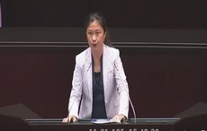 ཐེ་ཝན་གཞུང་འཛིན་དམངས་གཙོ་ཡར་ཐོན་ཚོགས་པའི་གྲོས་ཚོགས་འཐུས་མི་Kolas Yotaka་མཆོག