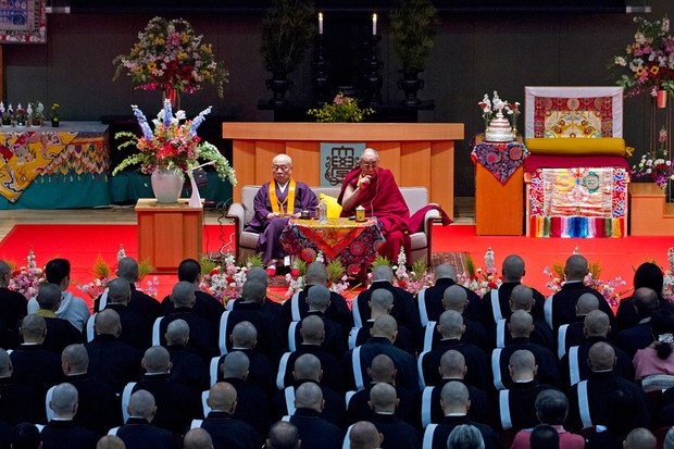 ༢༠༡༤།༤།༡༥ཉིན་༧གོང་ས་མཆོག་ཉི་ཧོང་གི་Koyasanགཙུག་ལག་སློབ་གྲྭ་ཆེན་མོར།