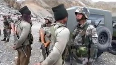 རྒྱ་དཀར་ནག་གཉིས་ཀྱི་ས་མཚམས་དམག་མི།