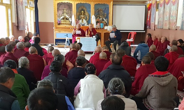 རྡ་རམ་ས་ལར་ནང་ཆོས་ངོ་སྤྲོད་ཚོགས་ཆུང་གི་གསར་འགོད་གསལ་བསྒྲགས་སྐབས། ༢༠༡༨།༡༡།༢༩