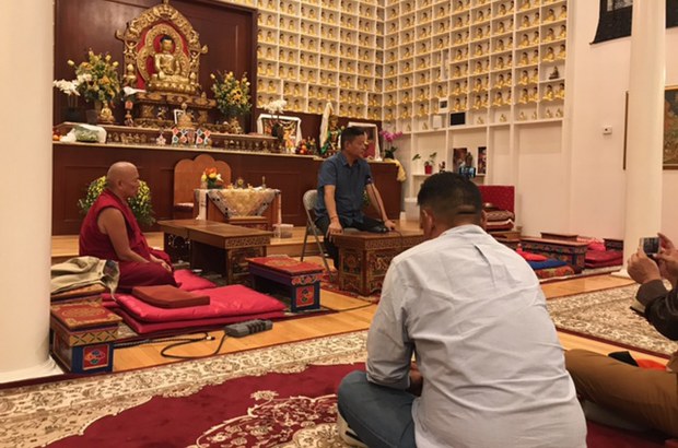 ཨ་རིའི་རྒྱལ་ས་མངའ་ཁུལ་དུ་དམངས་གཙོ་དུས་ཆེན་ཐེངས་༥༧པ་སྲུང་བརྩི་ཞུས་ཡོད་པ།