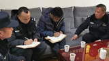 ཁྱུང་མཆུ་རྫོང་དུ་ཉེན་རྟོག་པ་ཚོས་མི་མང་ལ་སྤྱི་ཚོགས་བདེ་འཇགས་ལ་ཁག་ཐེག་དགོས་ཟེར་བའི་ཡིག་ཆ་ཞིག་ལ་མིང་རྟགས་རྒྱག་གི་འཇུག་བཞིན་ཡོད་འདུག