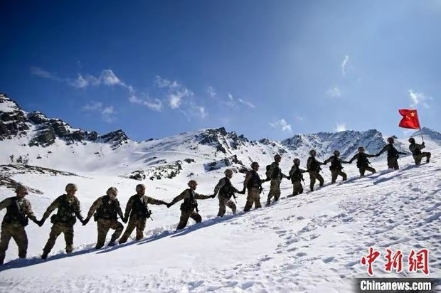 རྒྱ་ནག་གཞུང་གིས་བོད་པ་དམག་མི་ཚོ་མཐའ་སྲུང་དམག་མིའི་ཁོངས་སུ་གཏོང་བཞིན་འདུག