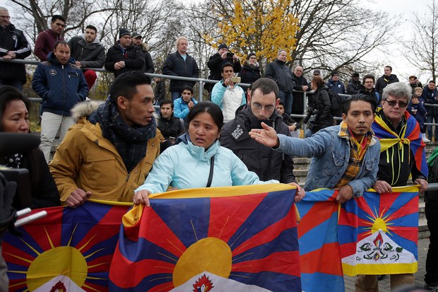 རྒྱ་ནག་གི་U-20ཞེས་པའི་རྐང་རྩེད་སྤོ་ལོའི་རུ་ཁག་གནས་སྐབས་རིང་ནར་འགྱངས་བྱེད་དགོས་བྱུང་བ། རྒྱ་ནག་གི་U-20ཞེས་པའི་རྐང་རྩེད་སྤོ་ལོའི་རུ་ཁག་གནས་སྐབས་རིང་ནར་འགྱངས་བྱེད་དགོས་བྱུང་བ།