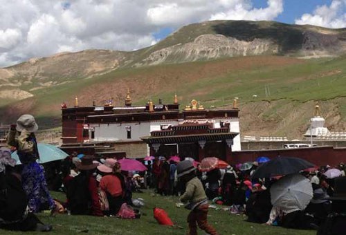 ཝ་ཐང་འབྲོང་ངུར་དགོན་ ཝ་ཐང་འབྲོང་ངུར་དགོན་