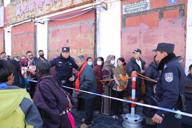 རྒྱ་ནག་གཞུང་གིས་ཚོགས་ཆེན་གཉིས་ཀྱི་རྗེས་བོད་ནང་དུ་ཁ་བྲལ་བར་ངོ་རྒོལ་དགོས་པའི་དྲིལ་བསྒྲགས་ཤུགས་ཆེ་བྱེད་བཞིན་འདུག