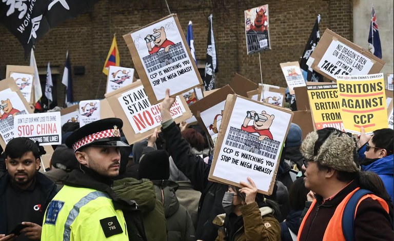 uk protest.JPG uk protest.JPG