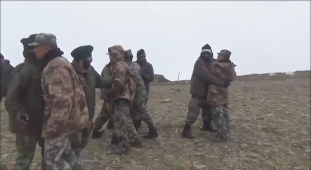 རྒྱ་གར་དང་བོད་ཀྱི་ས་མཚམས་དམག་མི། 