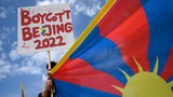 ༢༠༢༢ལོའི་པེ་ཅིང་ཨོ་ལོམ་པིག་རྩེད་འགྲན་སླེབས་ལ་ཉེ་བའི་སྐབས་ཕྱི་ཕྱོགས་ནས་རྒྱ་ནག་ནང་འགྲིམ་འགྲུལ་གྱི་སྒོ་མོ་ཕྱེད་རྒྱུའི་གྲ་སྒྲིག་བྱེད་བཞིན་པ།