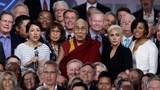 ༧གོང་ས་མཆོག་གིས་ཨ་རིའི་ནང་གི་གྲོང་ཁྱེར་སྤྱི་ཁྱབ་པའི་ལྷན་ཚོགས་ཐེངས་༨༤་པའི་ཐོག་བཀའ་སློབ་གནང་བཞིན་པ། ༢༠༡༦།༦།༢༦