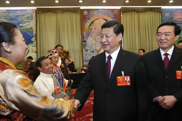 རྒྱ་ནག་གི་སྲིད་འཛིན་ཞེ་ཅིན་ཕེན་གྱིས་བོད་རིགས་འཐུས་མི་དང་མཇལ་འཕྲད་སྐབས། ༢༠༡༣།༣།༩