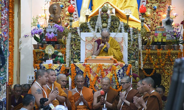 བོད་ནང་དཀའ་ངལ་ཇི་ཙམ་ཆེན་པོ་བྱུང་ན་ཡང་འཚེ་བ་མེད་པའི་ཐོག་འགྲོ་བསྡད་ཡོད།