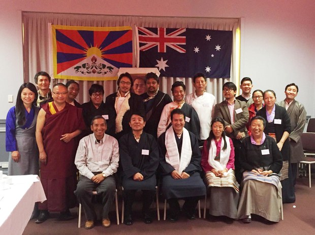 ཨའོསི་ཊརེ་ལི་ཡའི་རྒྱལ་ཡོངས་བོད་རིཊ་མཐུན་ཚོགས་ཀྱི་ཚོཊ་ཆེན་སྐབས་ཀྱི་མཉམ་པར། ༢༠༡༥།༨