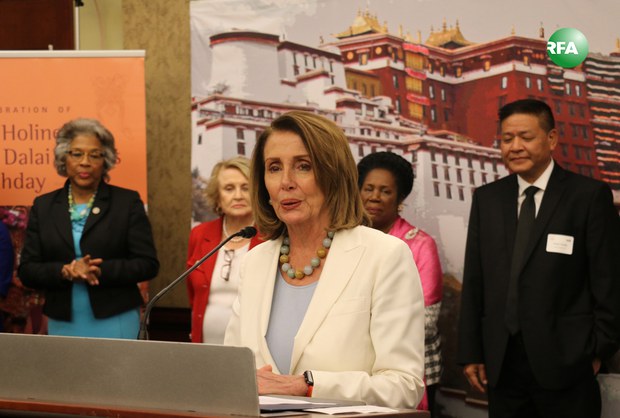 ཨ་རིའི་གྲོས་ཚོགས་ནང་༧གོང་ས་མཆོག་གི་འཁྲུངས་སྐར་སྲུང་བརྩི་གནང་སྐབས། ༢༠༡༧།༦།༢༧