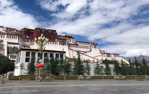 ཚེས་གཉིས་ཉིན་བོད་རང་སྐྱོང་ལྗོངས་ཟེར་བ་ཁྱོན་ཡོངས་སུ་ཏོག་དབྱིབས་རིམས་ནད་འགོས་བའི་ནད་པ་མི་གྲངས་༡༨༠བྱུང་འདུག
